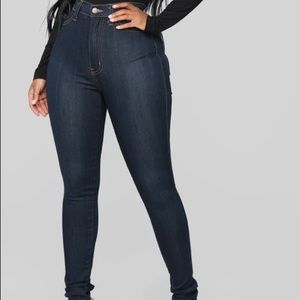 Fashion Nova Classic Jeans
